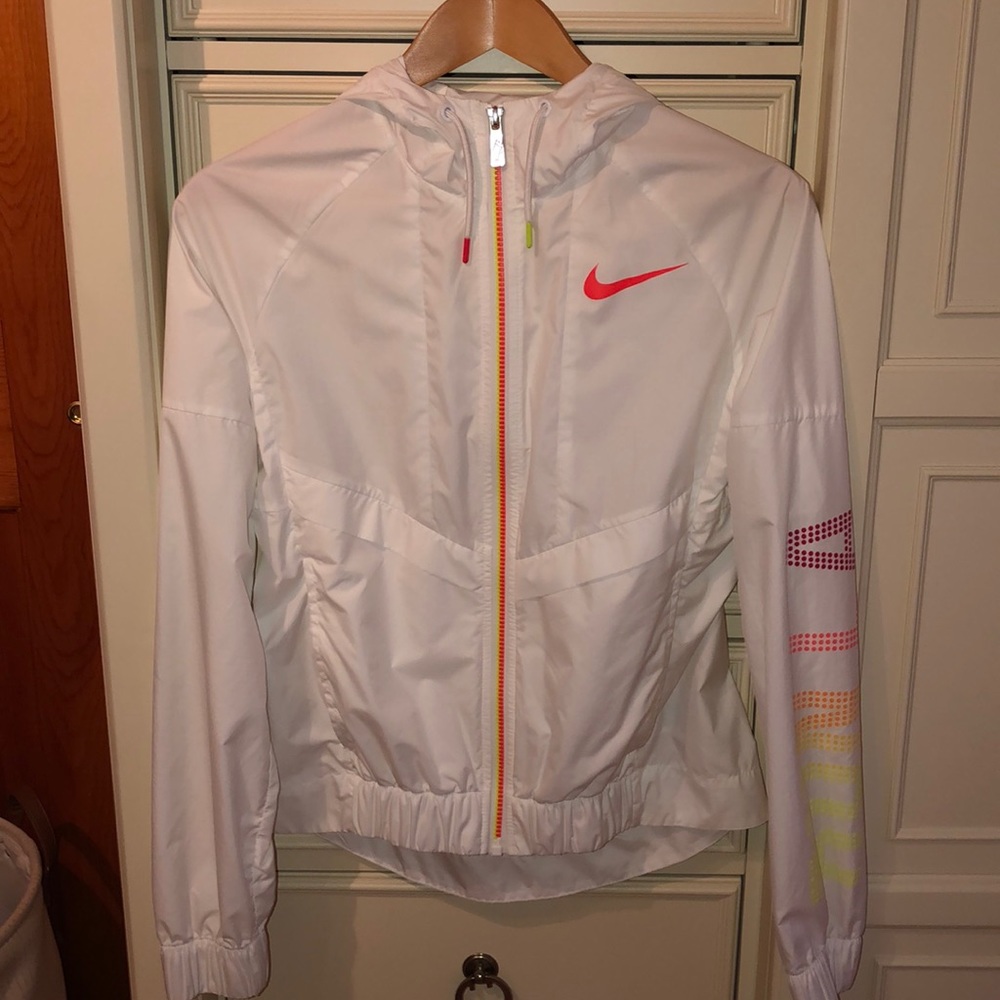 Women’s Nike full zip up